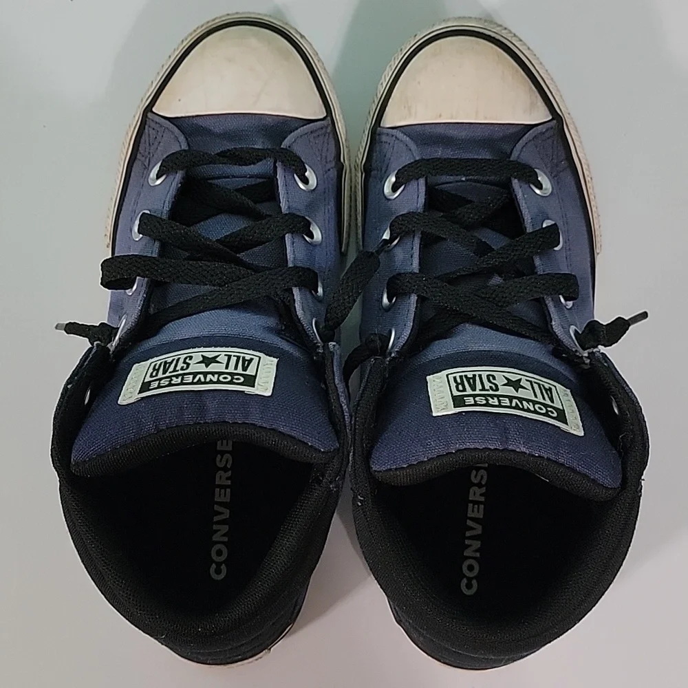 Boys Converse Chuck Taylor All Star Axel Slip-Ons, Blue/Black, Size 3, Pre-owned